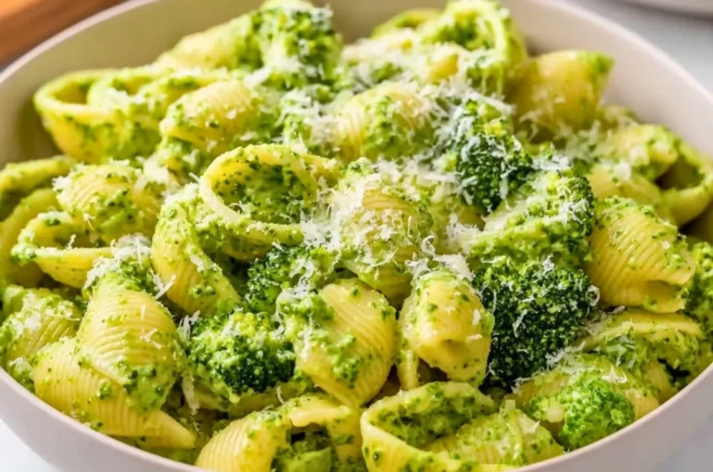 Delicious bowl of easy healthy broccoli pasta with fresh ingredients.