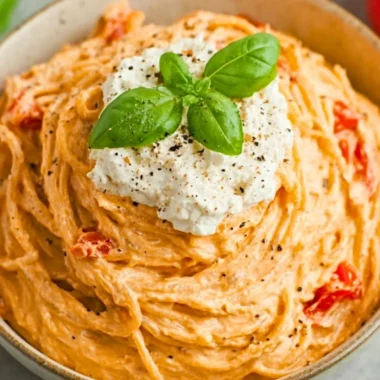Creamy Roasted Tomato and Garlic Ricotta Pasta served in a bowl