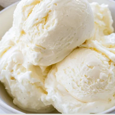 Delicious no-churn ice cream served in a bowl with toppings.
