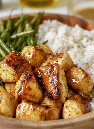 Delicious honey mustard chicken bowl with vegetables and grains