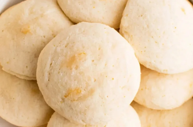 Delicious easy orange shortbread cookies with whipped texture